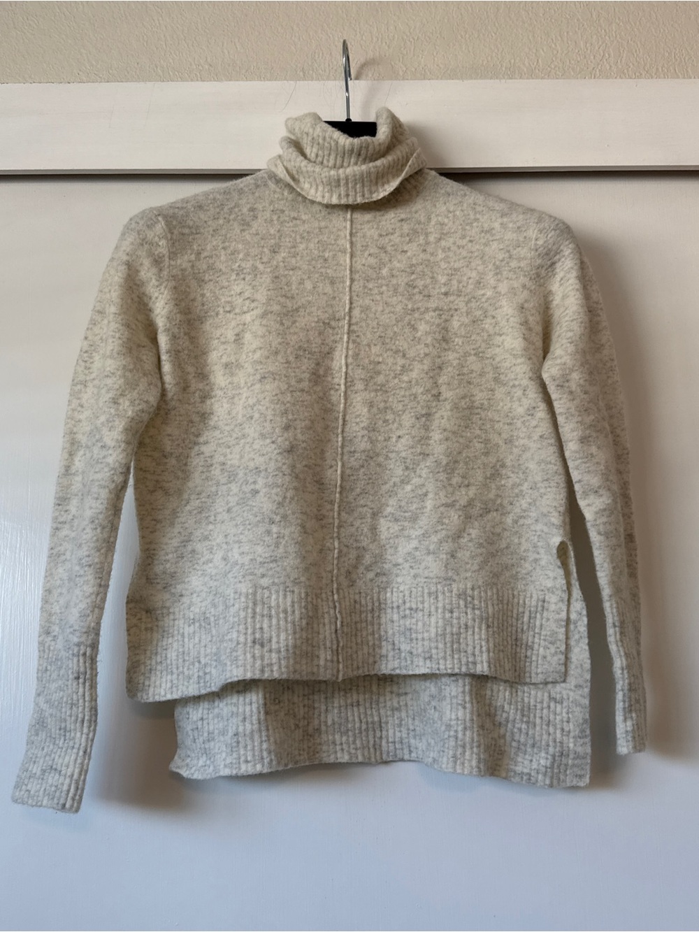 Athleta Cream Heathered Turtleneck Sweater - Moreno wool blend XXS